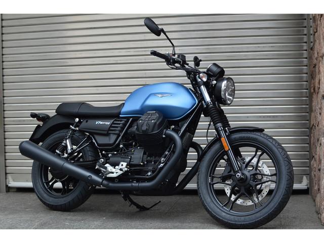 Moto Guzzi Moto Guzzi V7iii Stone New Bike Blue Km Details