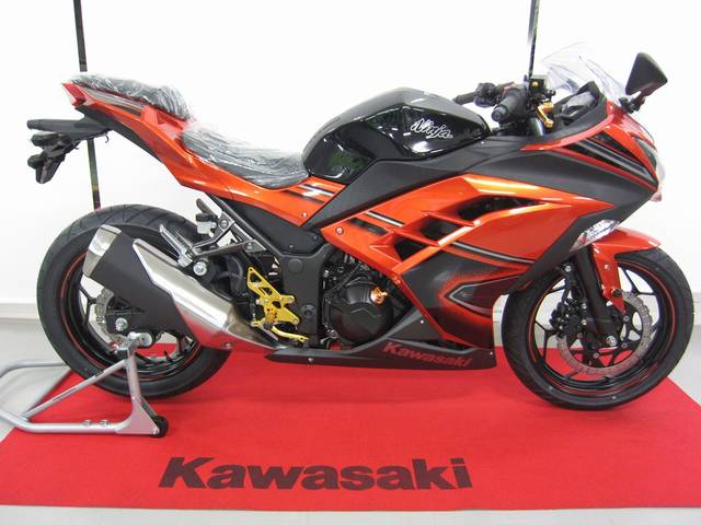 Gallery For &gt; Kawasaki Ninja 250r Orange