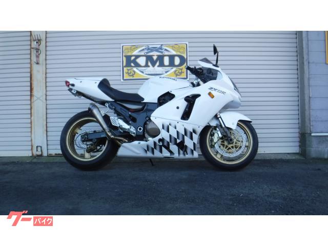 KAWASAKI NINJA ZX-12R | 2003 | WHITE | uncertain | details 