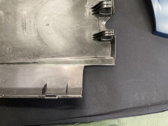 カウル切り取り完了。