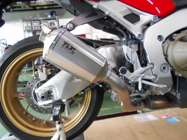 Cbr1000rr Sc77 Tsrｽﾘｯﾌﾟｵﾝﾏﾌﾗｰ ｔｓｒ白子の作業実績 19 05 01 バイクの整備 メンテナンス 修理なら グーバイク