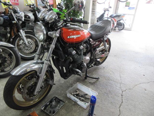 2003年モデルZEPHYR750の車検整備のブレーキ紹介