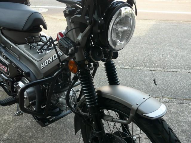 今回初めてこのメーカーのフォグを取付しましたが作り・機能共になかなか良い感じでした。