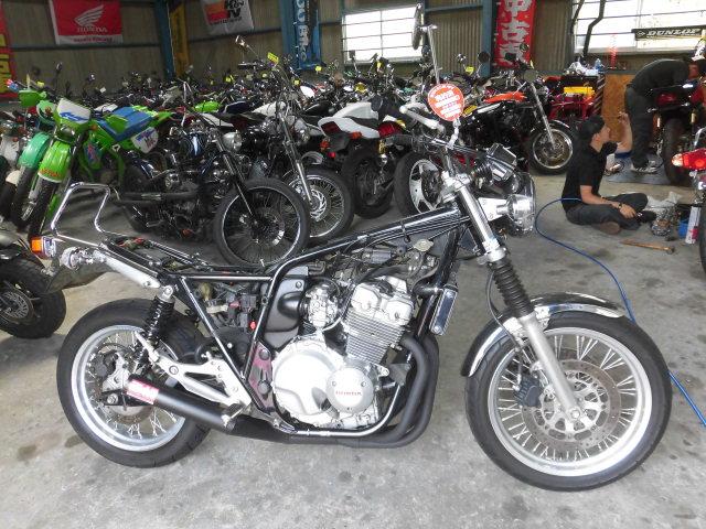 CB400FOUR エキパイマフラー ホンダ 純正  バイク 部品 旧Four シーヨン 当時物 修復素材やカスタム素材に コケキズ無し 車検 Genuine:22325052