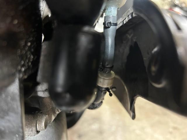 ホースを新品に交換!!