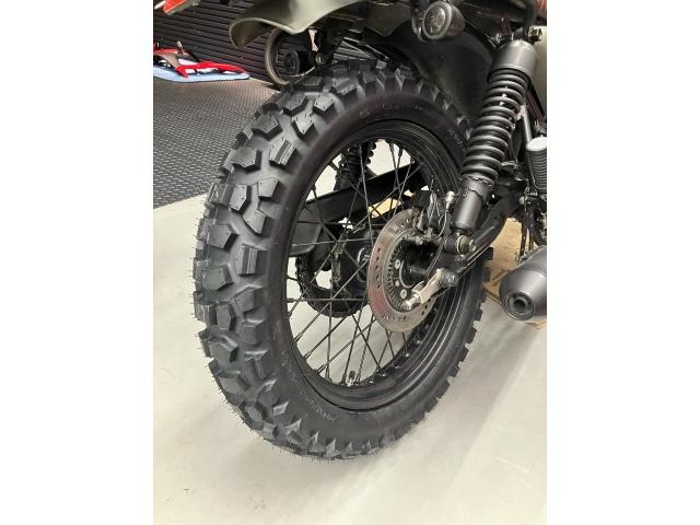 お客様から相談あり今回はダンロップD603
120/80/18 前後に装着!!