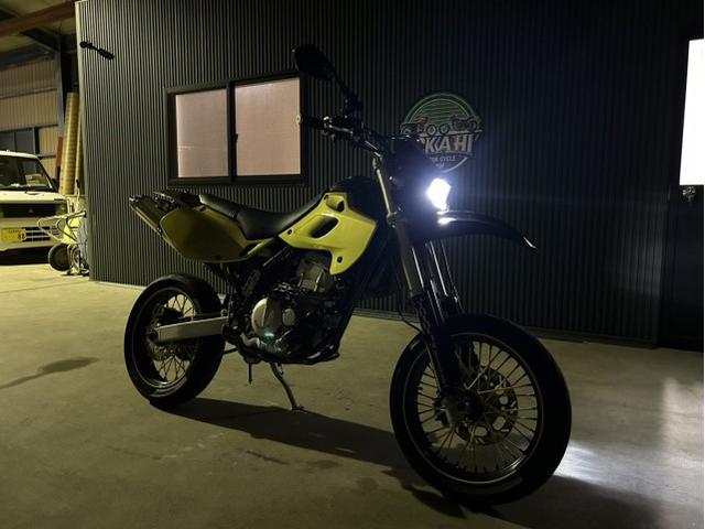 入荷時からROKAHIモーターサイクルにて点検し、不具合箇所は整備済みでしたので、ご納車も早くすることができました
