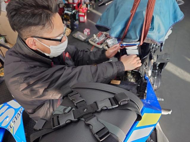 エアクリーナーエレメント交換作業状況