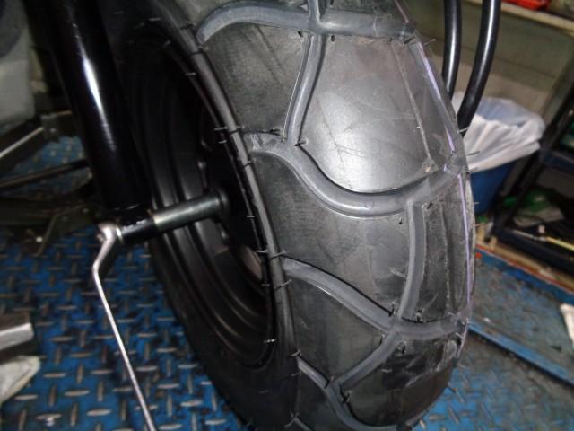 タイヤ新品取り付け