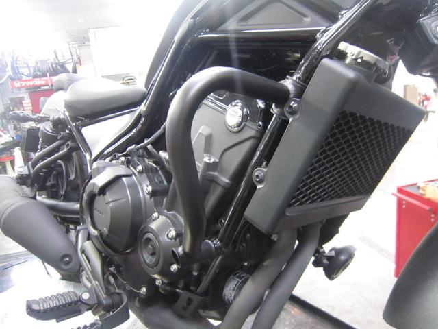 レブル500 パイプエンジンガード取り付け（昭和ホンダ販売（株）の作業実績 2020/07/07）｜バイクの整備・メンテナンス・修理なら【グーバイク】
