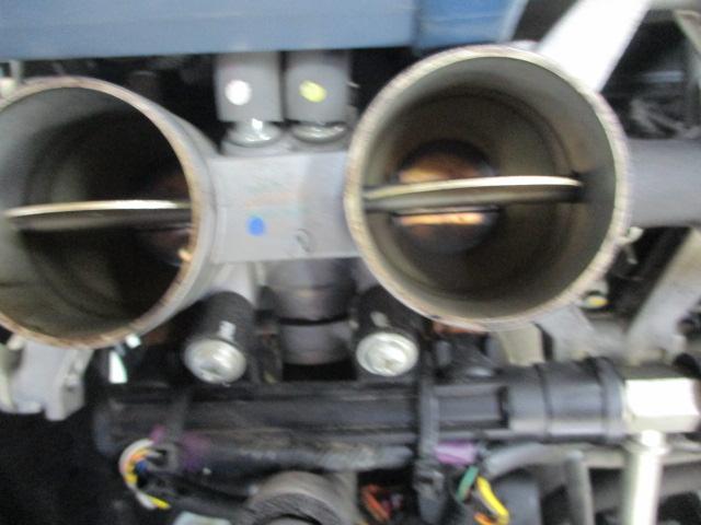 スロットルボディー清掃前