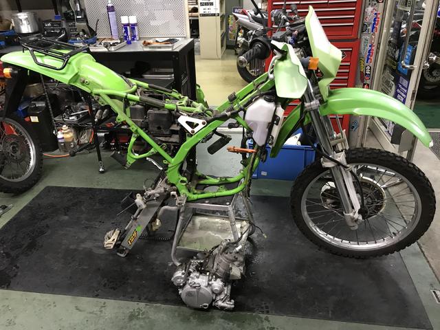 KAWASAKI KDX125SR エンジン - エンジン、冷却装置