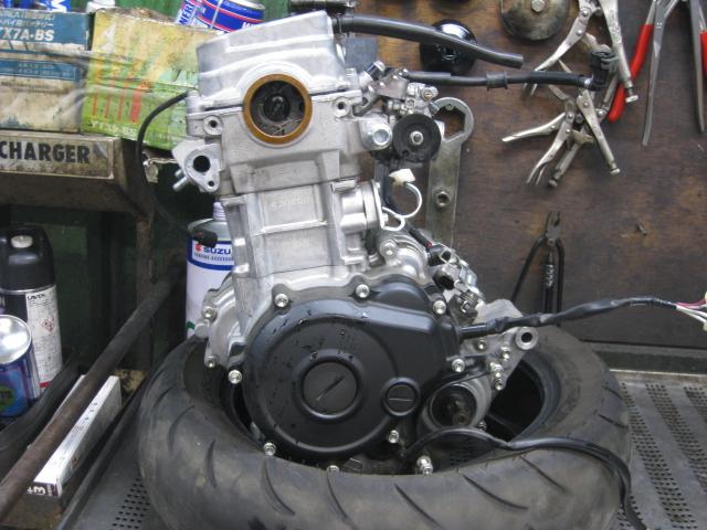 XSR155 エンジン組み込み完了