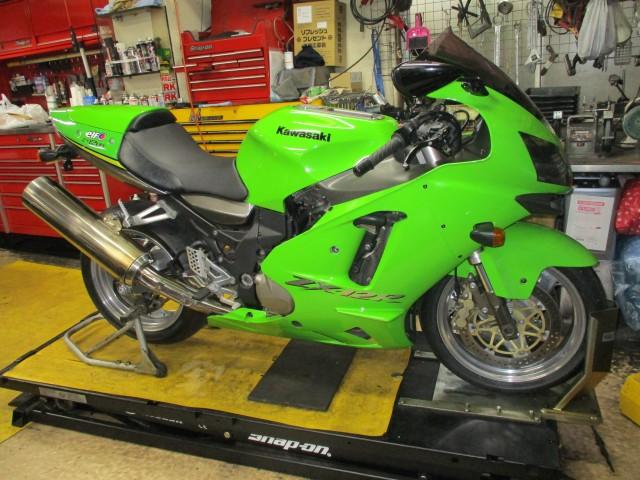 カワサキ ZX-12R ZX12R 車検 バイク屋 東京都 杉並区 練馬区 武蔵野市 （Ｂーｔｒｕｅの作業実績  2021/11/04）｜バイクの整備・メンテナンス・修理なら【グーバイク】