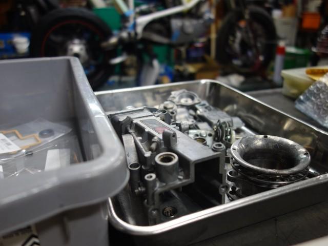 まだ公開できませんが、後ろの車両に装着予定