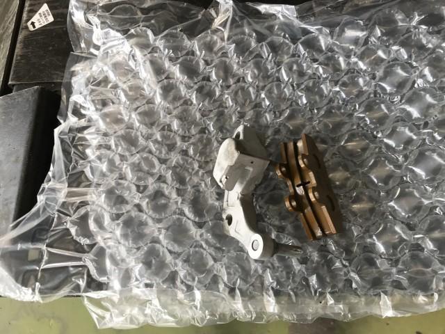 パッドには、WAKO`S パッドグリス使用