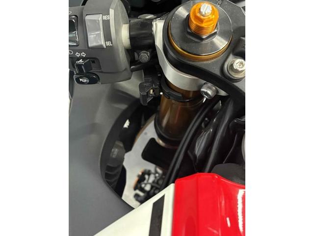 干渉せず、目立ちにくい!!
