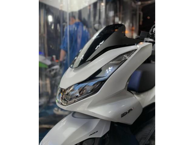 BBプレミアムガラスコーティングを施工致しました。