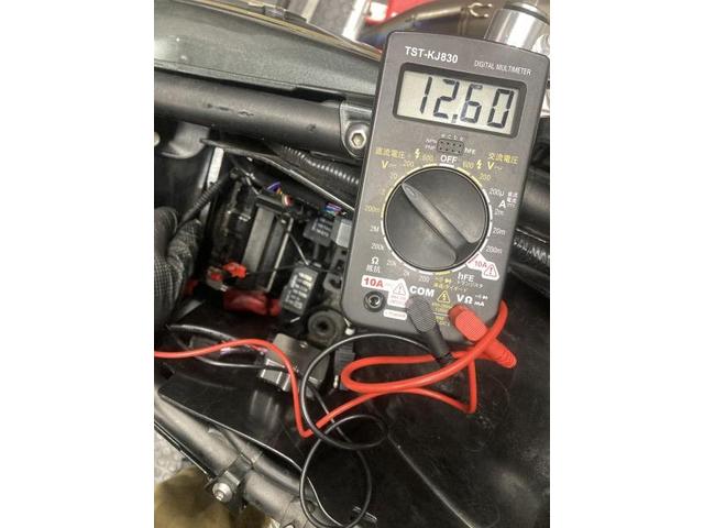 電圧測定・・・充電しました。