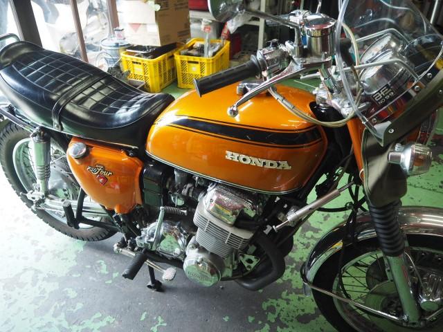 バッテリーパンクしておりました。
