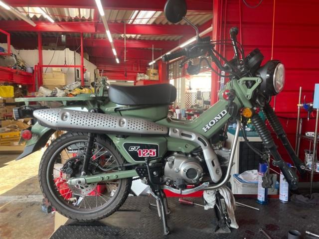 ＣＴ１２５ ハンターカブ サファリグリーン ご予約来店です。パーツ交換ご依頼頂きました。（株式会社 ミヤコオートの作業実績  2022/11/18）｜バイクの整備・メンテナンス・修理なら【グーバイク】