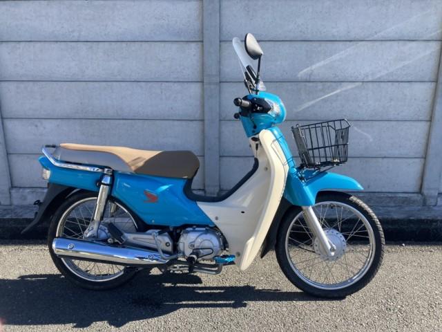 修復無
110cc
年式不明
保険なし
走行距離 1536Km
ライトブルー
