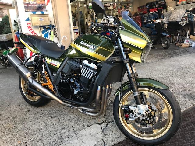 ZRX1200DAEG バックステップ カスタム 豊中市（Ｆａｖｏｒｉｔｅ