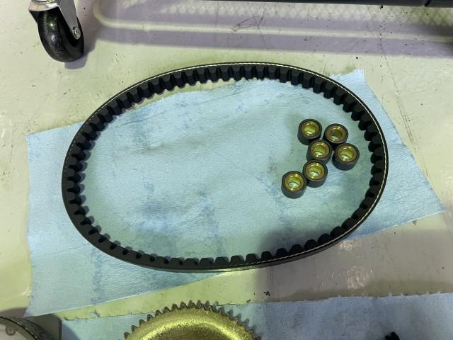 原付きバイクVベルト交換