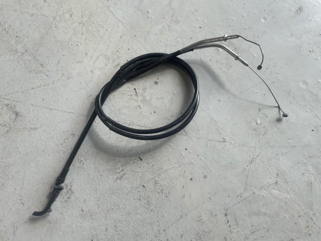 アクセルワイヤー交換
