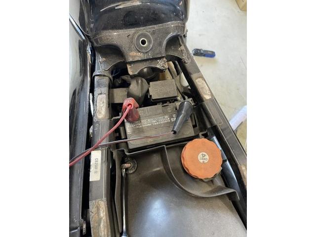 バイクバッテリー補充電