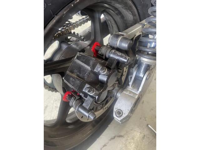 ゼファー1100 ブレーキパッド交換