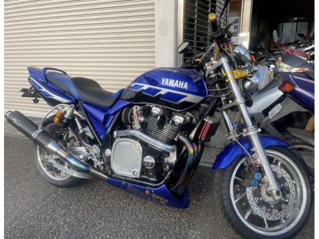 ヤマハ XJR1300 カスタムバイク 修理