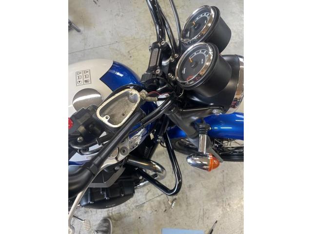 トライアンフT100 ブレーキフルード交換