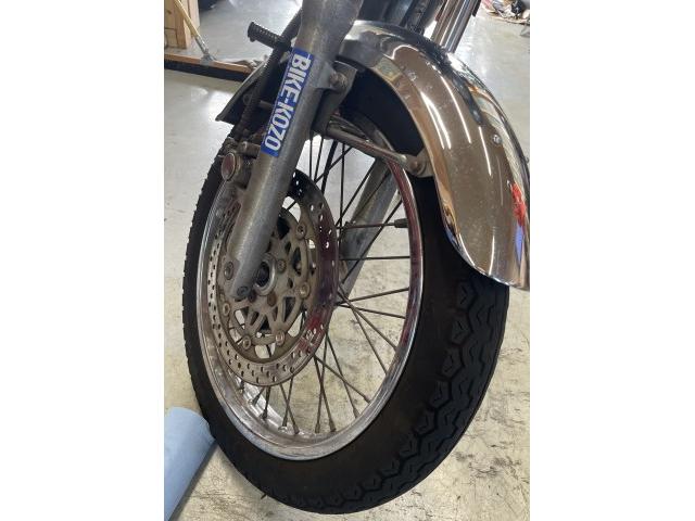 カワサキ エストレヤ BJ250A ホイールベアリング交換