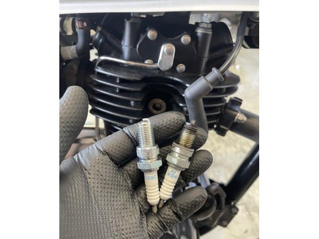 カワサキ 250TR BJ250F プラグ交換
