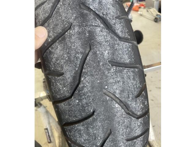 カワサキ ゼファー750 タイヤパンク修理