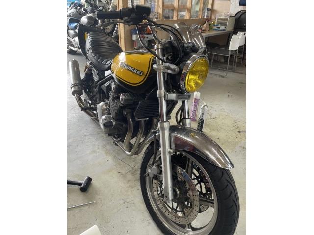 カワサキ ゼファー400 ZR400C エンジンオイル交換 チェーン調整