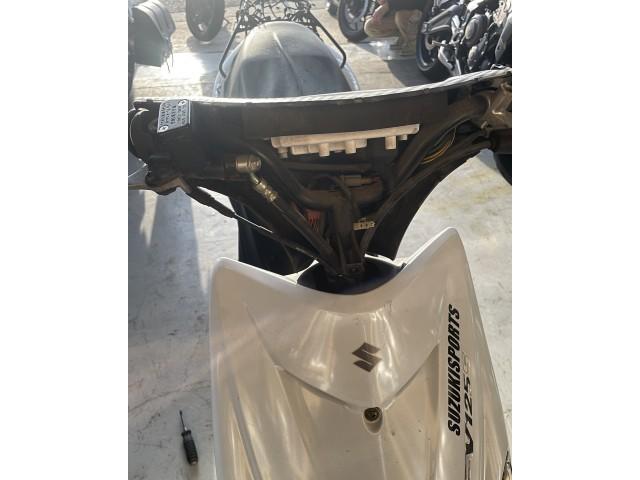スズキ アドレスV125S CF4MA ブレーキレバー交換 ヘッドライト球交換