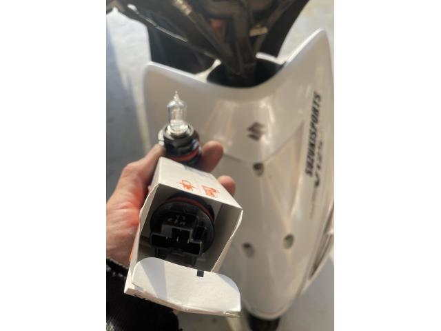 スズキ アドレスV125S CF4MA ブレーキレバー交換 ヘッドライト球交換