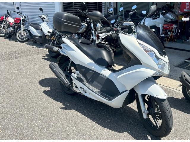 ＰＣＸ１２５ エンジンオイル交換 神戸市西区バイクオイル交換 ホンダ ＪＦ２８ １２５ｃｃ 点検メンテナンス 明石市バイク  バイクしらさぎ（ＴＥＣＨＮＩＣＡＬ ＳＨＯＰ しらさぎ 合同会社 しらさぎの作業実績 2024/05/14）｜バイクの整備・メンテナンス・修理なら  ...