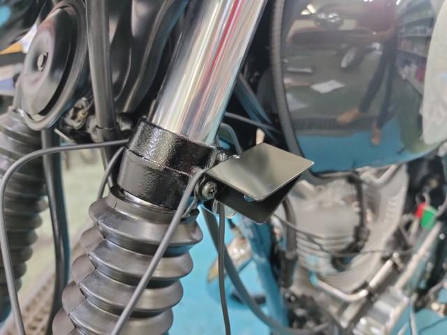 アンテナステーはこんな感じで固定