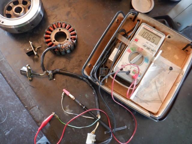 抵抗値は基準値内を指しているのでこのステータCOMPを装着してみます。