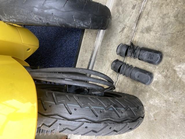 前輪も危険領域まで減っていました。