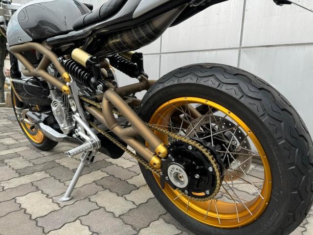 チェーンサイズは415です。