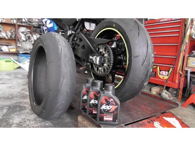 サーキットでの使用は流石に消耗品の傷み方が激しいですね