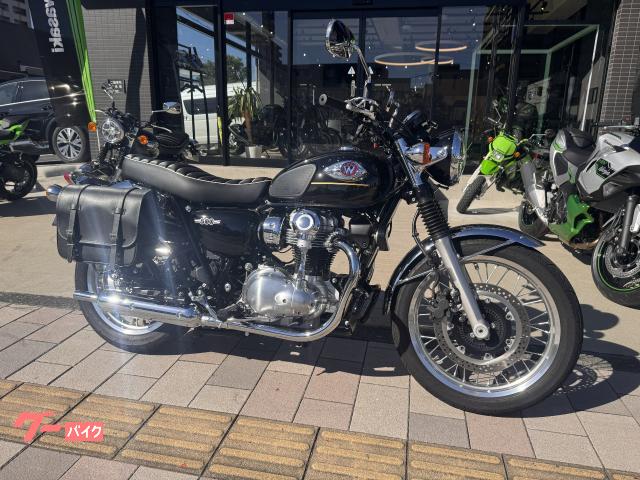 Ｗ８００　２０２５年　ＥＴＣ２．０　サドルバック左右付き　ＡＢＳ　グリップヒーター　エンジンガード