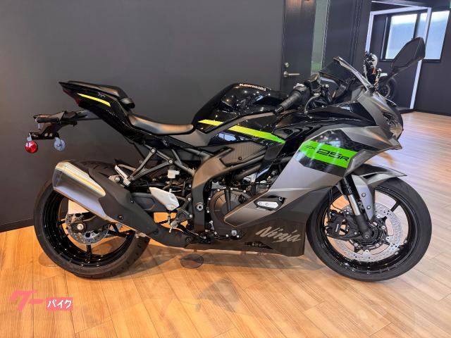 Ｎｉｎｊａ　ＺＸ−２５Ｒ　ＳＥ　２０２６年モデル　クイックシフター　ＡＢＳ