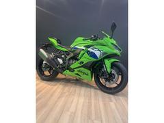 カワサキ　Ｎｉｎｊａ　ＺＸ−４ＲＲ　クイックシフター