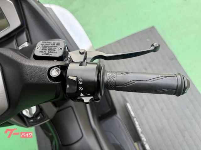 スタッフ一同、皆様のご来店を心よりお待ち申し上げております。