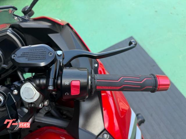 スタッフ一同、皆様のご来店を心よりお待ち申し上げております。